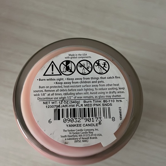 Yankee candle pink sands 12oz single wick candle - Picture 4 of 4